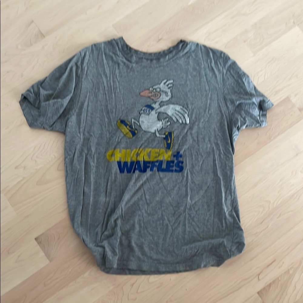 Gray Chicken and Waffles Graphic T-Shirt